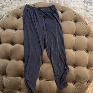 Splendid jogger pants